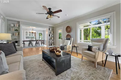 2249 SW Taylors Ferry Rd, Portland, OR 97219 - Photo 5