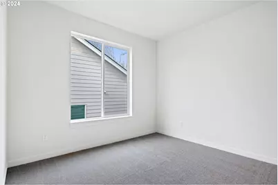 9324 Glory Ct, Salem, OR 97305 - Photo 19