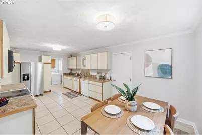 14012 SE River Rd, Milwaukie, OR 97267 - Photo 13