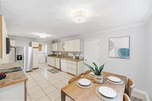 14012 SE River Rd, Milwaukie, OR 97267 - Photo 13