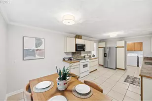 14012 SE River Rd, Milwaukie, OR 97267 - Photo 15