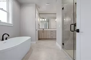 6026 SW 18th Dr, Portland, OR 97239 - Photo 15