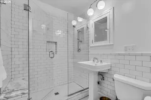 2632 NE Klickitat St, Portland, OR 97212 - Photo 27