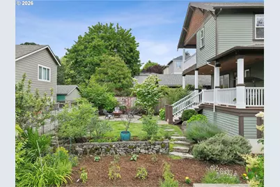 829 SE Umatilla St, Portland, OR 97202 - Photo 3