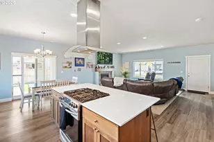 280 NW Double Eagle Ave, Madras, OR 97741 - Photo 11