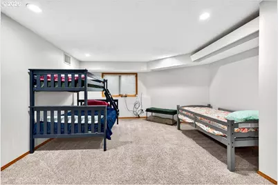 29009 SW Burkhalter Rd, Hillsboro, OR 97123 - Photo 25