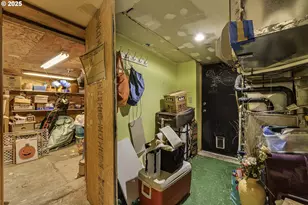 7233 SE Main St, Portland, OR 97215 - Photo 27