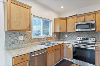 808 W A Loop, Rainier, OR 97048 - Photo 11