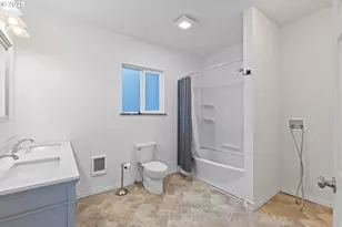 808 W A Loop, Rainier, OR 97048 - Photo 15