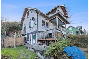 808 W A Loop, Rainier, OR 97048 - Photo 3