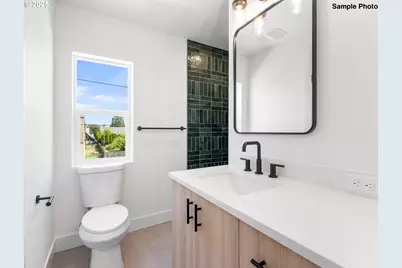 4376 NE Going St, Portland, OR 97218 - Photo 11
