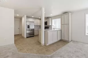 10215 NE 58th St, Vancouver, WA 98662 - Photo 5
