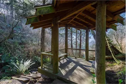 208 Chief Albert Dr, Yachats, OR 97498 - Photo 13