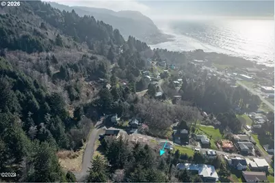 208 Chief Albert Dr, Yachats, OR 97498 - Photo 5