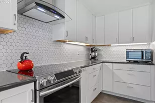13180 SW Tapadera St, Beaverton, OR 97008 - Photo 17