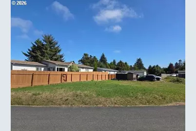 Matthew Ln, Coos Bay, OR 97420 - Photo 3