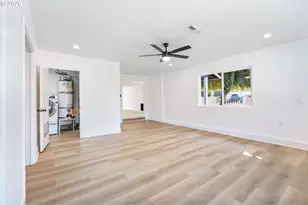 3198 SW 16th Cir, Gresham, OR 97080 - Photo 9