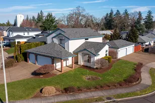 19012 Paulsen Dr, Oregon City, OR 97045 - Photo 1