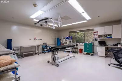 2699 N 17th St, Coos Bay, OR 97420 - Photo 15