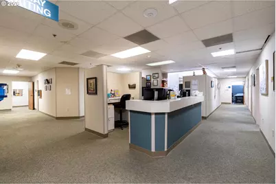 2699 N 17th St, Coos Bay, OR 97420 - Photo 11