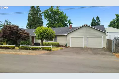 2537 B St, Hubbard, OR 97032 - Photo 1