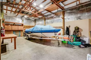 2537 B St, Hubbard, OR 97032 - Photo 7