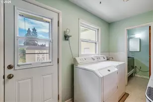 2537 B St, Hubbard, OR 97032 - Photo 21