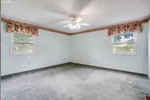 2537 B St, Hubbard, OR 97032 - Photo 31