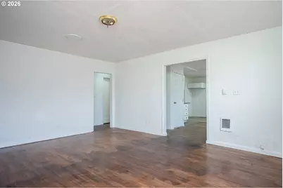 13983 Taylor Ln, Oregon City, OR 97045 - Photo 13