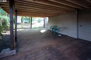 13983 Taylor Ln, Oregon City, OR 97045 - Photo 39