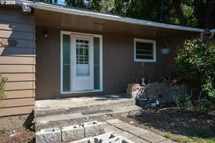 13983 Taylor Ln, Oregon City, OR 97045 - Photo 9