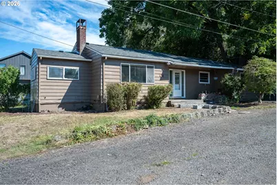 13983 Taylor Ln, Oregon City, OR 97045 - Photo 3