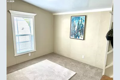 5660 Daisy St #11, Springfield, OR 97478 - Photo 9