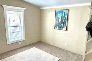 5660 Daisy St, Springfield, OR 97478 - Photo 9
