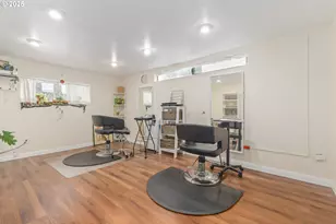 1492 Pearl St, Eugene, OR 97401 - Photo 21