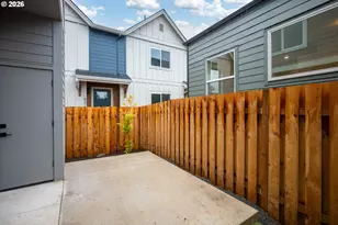 1128 NE 84th Ave, Portland, OR 97220 - Photo 37