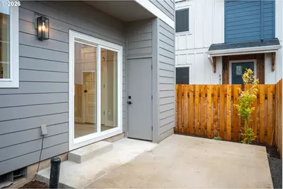 1128 NE 84th Ave, Portland, OR 97220 - Photo 35