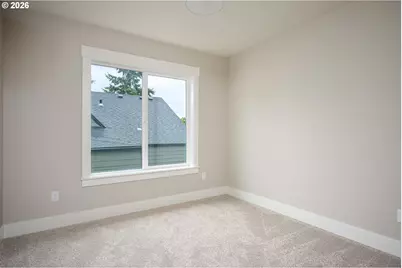 1128 NE 84th Ave, Portland, OR 97220 - Photo 33