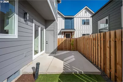 1128 NE 84th Ave, Portland, OR 97220 - Photo 39