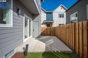 1128 NE 84th Ave, Portland, OR 97220 - Photo 39