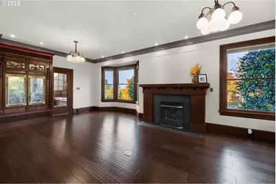 1175 11th St, Astoria, OR 97103 - Photo 7