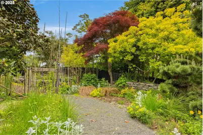 1175 11th St, Astoria, OR 97103 - Photo 47