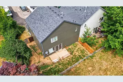 1014 SE 9th St, Gresham, OR 97080 - Photo 7