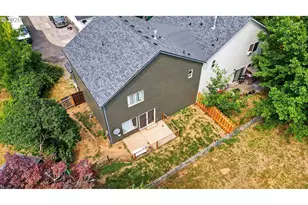 1014 SE 9th St, Gresham, OR 97080 - Photo 7