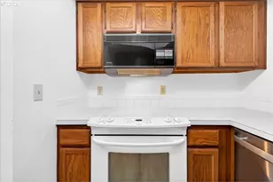 8717 SE Monterey Ave, Happy Valley, OR 97086 - Photo 15