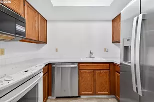 8717 SE Monterey Ave, Happy Valley, OR 97086 - Photo 5