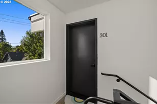 3920 N Montana Ave, Portland, OR 97227 - Photo 3