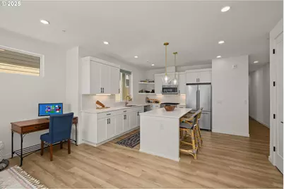 3920 N Montana Ave #301, Portland, OR 97227 - Photo 11