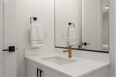 3920 N Montana Ave #301, Portland, OR 97227 - Photo 21
