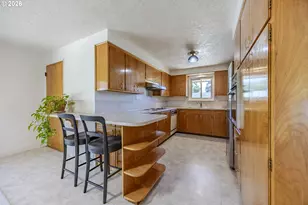 1458 Yolanda Ave, Springfield, OR 97477 - Photo 11